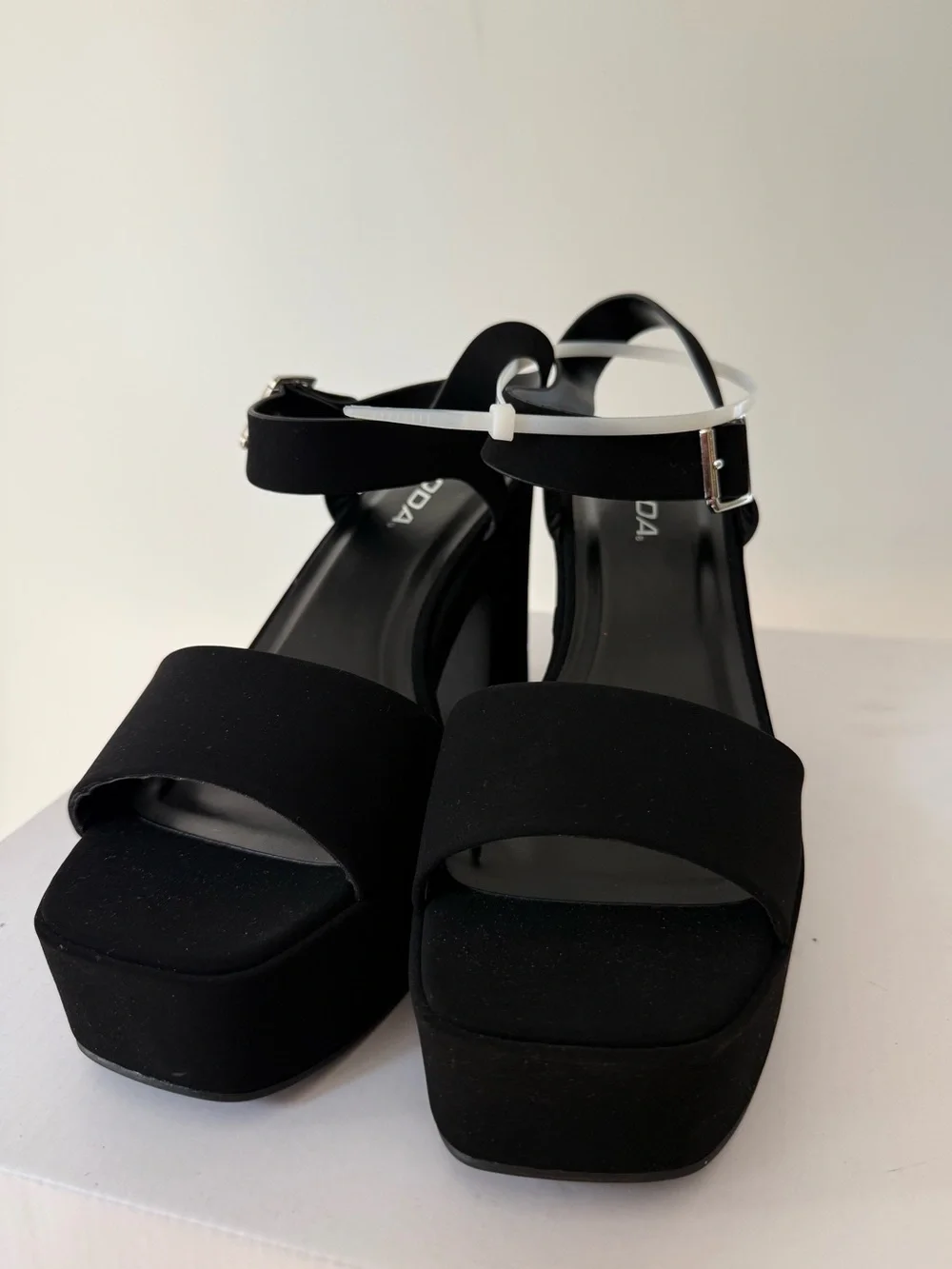 Soda New Launch Black Platform Chunky High Heeled Size 10 Sandal #Lux-SH-1 - Picture 2 of 9
